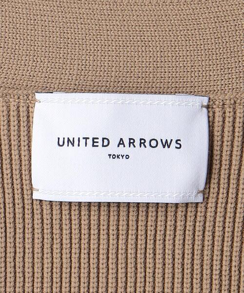 UNITED ARROWS(ユナイテッドアローズ)の「P アゼ Vネック カーディガン(カーディガン/ボレロ・レディース・ベージュ/オフホワイト・FREE)」の21枚目の写真