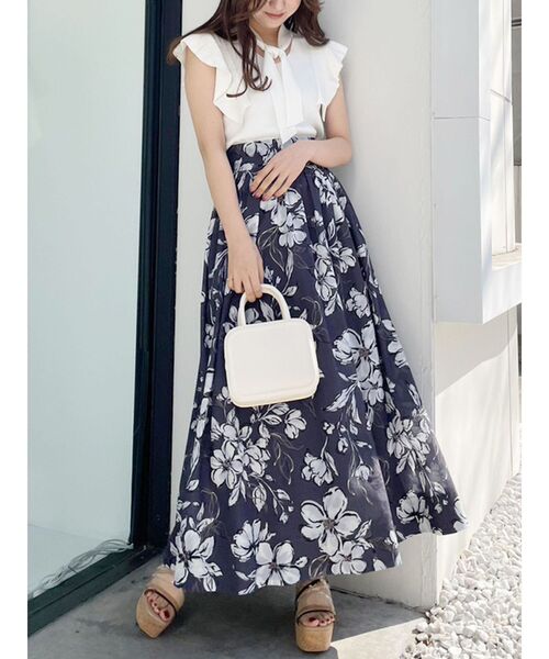 MERCURYDUO（マーキュリーデュオ）の「ボウタイ付きラッフルコンパクトニット（ニット/セーター・レディース・ベビーピンク/オフホワイト/チャコールグレー/ブラック・FREE）」の21枚目の写真