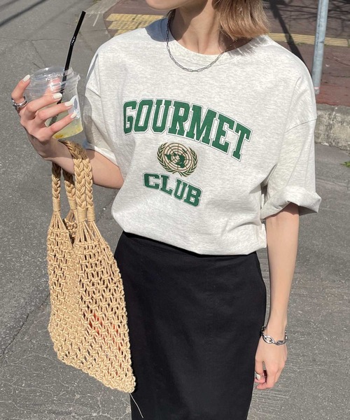 Chillfar（チルファー）の「デイリーアソートロゴTシャツ（Tシャツ/カットソー・レディース・ホワイト×ブラック/オートミール/アイボリー系1/ホワイト×ブルー/ホワイト×グリーン/ピンク/クリーム/レモンイエロー/アイボリー系/ホワイト×レッド/ホワイト系/チャコール・FREE）」の10枚目の写真