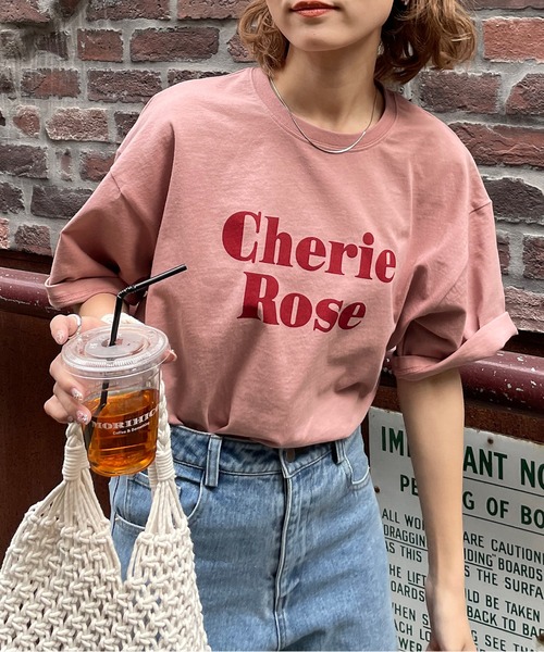 Chillfar（チルファー）の「デイリーアソートロゴTシャツ（Tシャツ/カットソー・レディース・ホワイト×ブラック/オートミール/アイボリー系1/ホワイト×ブルー/ホワイト×グリーン/ピンク/クリーム/レモンイエロー/アイボリー系/ホワイト×レッド/ホワイト系/チャコール・FREE）」の12枚目の写真