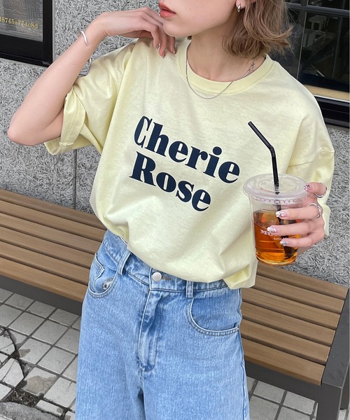 Chillfar（チルファー）の「デイリーアソートロゴTシャツ（Tシャツ/カットソー・レディース・ホワイト×ブラック/オートミール/アイボリー系1/ホワイト×ブルー/ホワイト×グリーン/ピンク/クリーム/レモンイエロー/アイボリー系/ホワイト×レッド/ホワイト系/チャコール・FREE）」の11枚目の写真