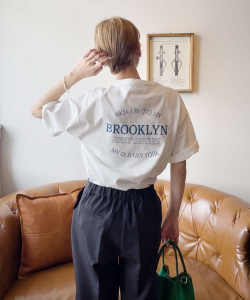 Chillfar（チルファー）の「デイリーアソートロゴTシャツ（Tシャツ/カットソー・レディース・ホワイト×ブラック/オートミール/アイボリー系1/ホワイト×ブルー/ホワイト×グリーン/ピンク/クリーム/レモンイエロー/アイボリー系/ホワイト×レッド/ホワイト系/チャコール・FREE）」の17枚目の写真