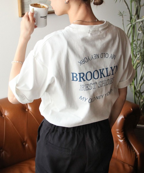 Chillfar（チルファー）の「デイリーアソートロゴTシャツ（Tシャツ/カットソー・レディース・ホワイト×ブラック/オートミール/アイボリー系1/ホワイト×ブルー/ホワイト×グリーン/ピンク/クリーム/レモンイエロー/アイボリー系/ホワイト×レッド/ホワイト系/チャコール・FREE）」の19枚目の写真