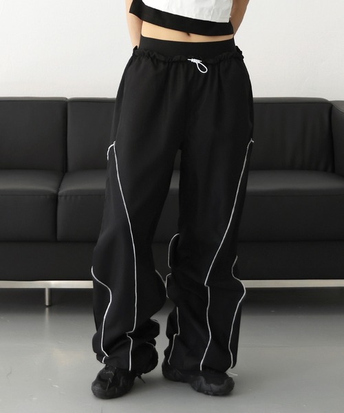 FOLLOWIN（フォロウィン）の「[UNISEX] 【長さ調節可能】【ストリートファッション必須アイテム】ストリングラインハイウエストバンディングパンツ（スウェットパンツ・メンズ・ホワイト/ブラック・FREE）」の2枚目の写真