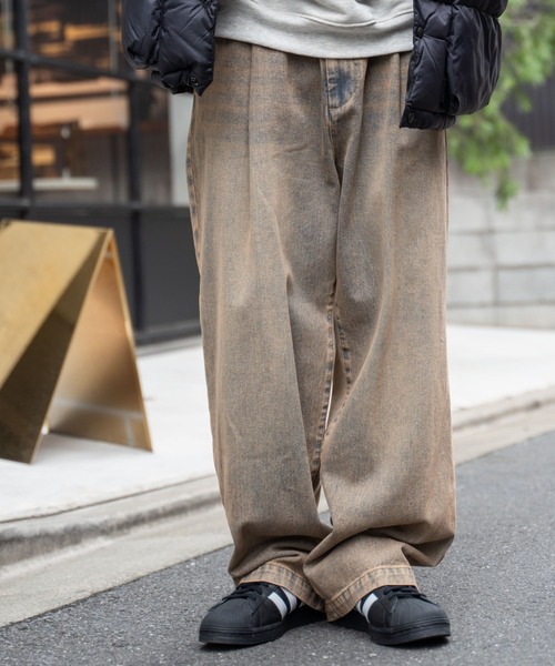 WEGO（ウィゴー）の「WEGO/スケーターズ タックワイドデニムパンツ（デニムパンツ・メンズ・ブラック系その他/グリーン系その他/スカイブルー/パープル系その他/レッド系その他/イエロー系その他・MEDIUM/LARGE）」の6枚目の写真