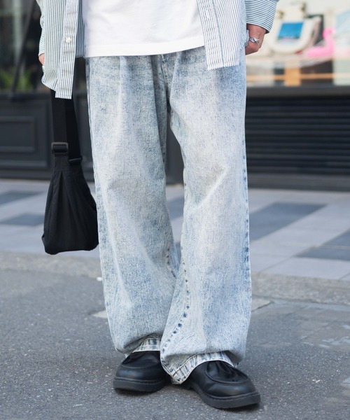 WEGO（ウィゴー）の「WEGO/スケーターズ タックワイドデニムパンツ（デニムパンツ・メンズ・ブラック系その他/グリーン系その他/スカイブルー/パープル系その他/レッド系その他/イエロー系その他・MEDIUM/LARGE）」の3枚目の写真