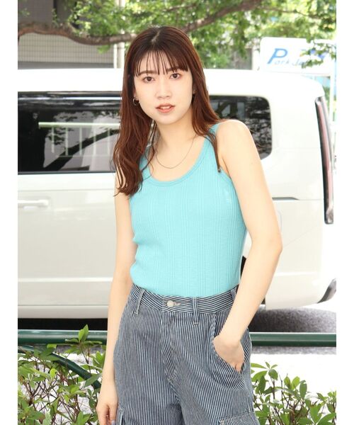 Ungrid(アングリッド)の「ランダムテレコタンクトップ(Tシャツ/カットソー・レディース・ターコイズブルー/イエロー/ピンク/チャコールグレー/オフホワイト・FREE)」の3枚目の写真