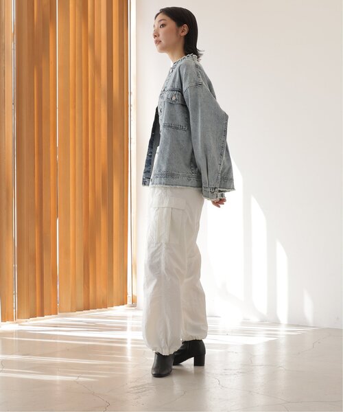 frames RAY CASSIN（フレームスレイカズン）の「ノーカラーGジャン（ブルゾン・レディース・インディゴブルー/ケミカルウォッシュ/ブラック系・FREE）」の9枚目の写真