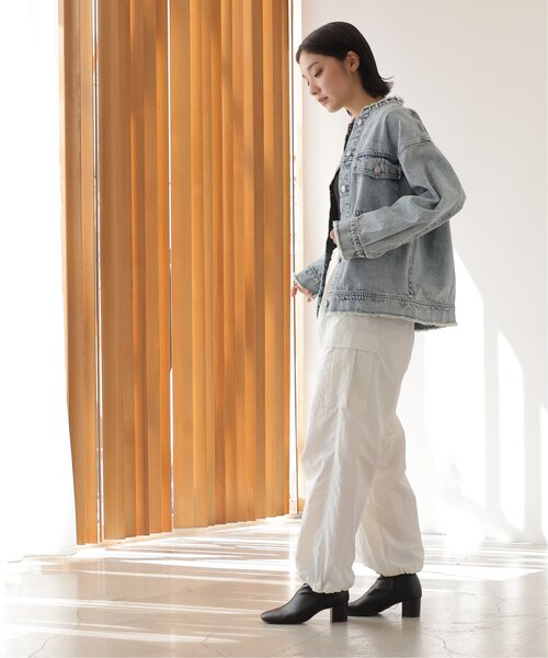 frames RAY CASSIN（フレームスレイカズン）の「ノーカラーGジャン（ブルゾン・レディース・インディゴブルー/ケミカルウォッシュ/ブラック系・FREE）」の10枚目の写真