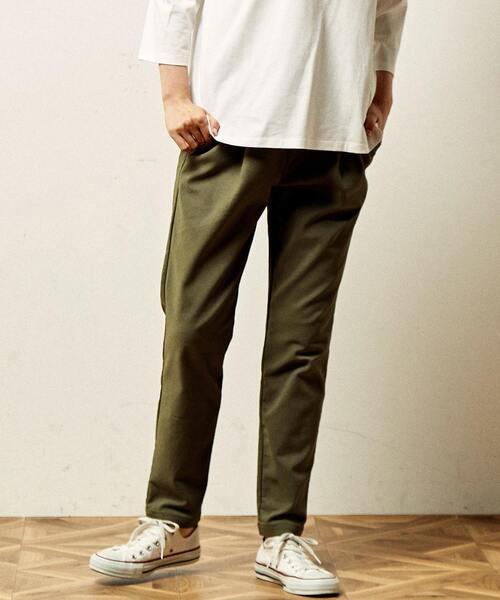 MELROSE claire(メルローズ クレール)の「【色違いで欲しいストレッチスリムテーパードパンツ】(その他パンツ・レディース・ベージュ/グレー/ブルーグリーン/イエロー/カーキ/ブラック・3/2/4/1/5)」の5枚目の写真
