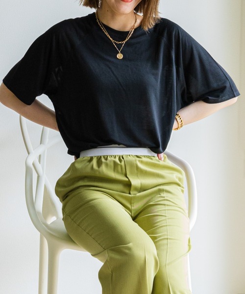 FOREVER 21（フォーエバー トゥエンティーワン）の「無地ラグランＴシャツ（Tシャツ/カットソー・レディース・ブラック/オフホワイト・SMALL/MEDIUM）」の2枚目の写真