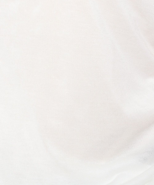 FOREVER 21（フォーエバー トゥエンティーワン）の「無地ラグランＴシャツ（Tシャツ/カットソー・レディース・ブラック/オフホワイト・SMALL/MEDIUM）」の3枚目の写真