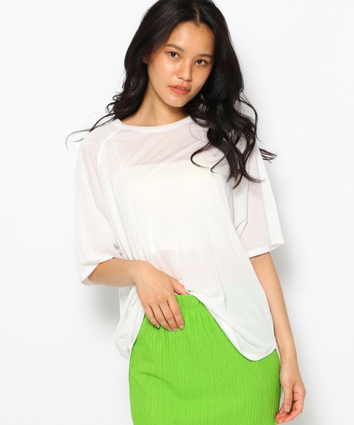 FOREVER 21（フォーエバー トゥエンティーワン）の「無地ラグランＴシャツ（Tシャツ/カットソー・レディース・ブラック/オフホワイト・SMALL/MEDIUM）」の14枚目の写真