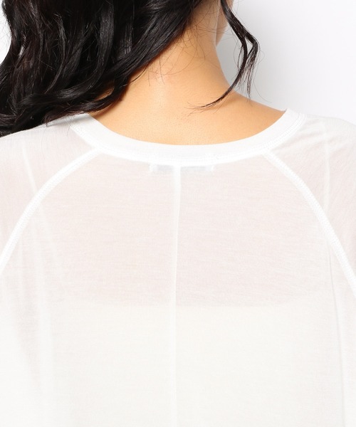 FOREVER 21（フォーエバー トゥエンティーワン）の「無地ラグランＴシャツ（Tシャツ/カットソー・レディース・ブラック/オフホワイト・SMALL/MEDIUM）」の18枚目の写真