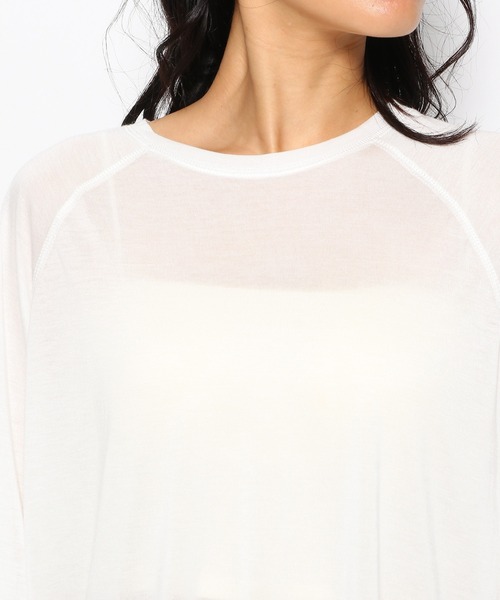 FOREVER 21（フォーエバー トゥエンティーワン）の「無地ラグランＴシャツ（Tシャツ/カットソー・レディース・ブラック/オフホワイト・SMALL/MEDIUM）」の19枚目の写真