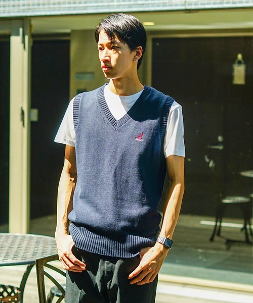 KANGOL（カンゴール）の「【KANGOL/カンゴール】スクールベスト 制服　高校生　中学生　JK　DK　ユニセックス　コットン100％　ロゴ刺繍　ワンポイント（ベスト・メンズ・グレー/ベージュ/ネイビー/ブラック・MEDIUM/LARGE）」の4枚目の写真