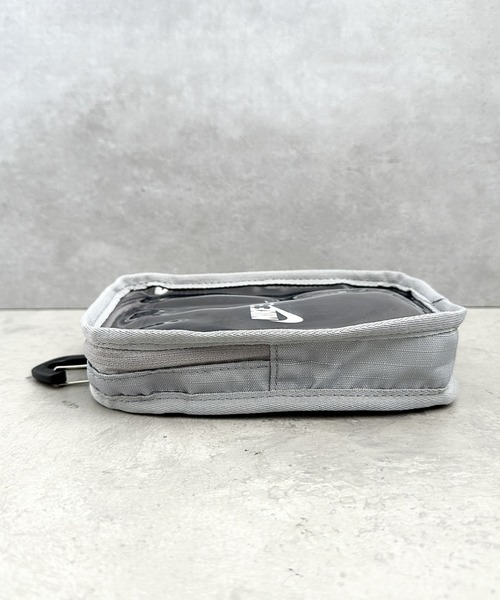 NIKE（ナイキ）の「NIKE(ナイキ)/スマホショルダー ミニショルダーバッグ ランヤード 縦長ミニポシェット/クラブ フォーンクロスボディー（ショルダーバッグ・メンズ・シルバー/ブルー/ブラック/レッド/ベージュ・FREE）」の17枚目の写真