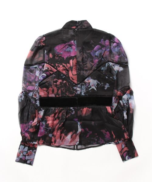 Ted Baker（テッドベーカー）の「NEEVEH ラダーレース フローラル トップ（シャツ/ブラウス・レディース・ブラック・2/3/1/0）」の2枚目の写真