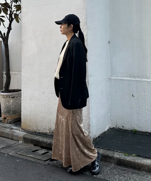 LIENCOEUR(リアンクール)の「ベロアロングスカート(スカート・レディース・ブラウン/カーキ/ベージュ/ブラック・FREE)」の6枚目の写真