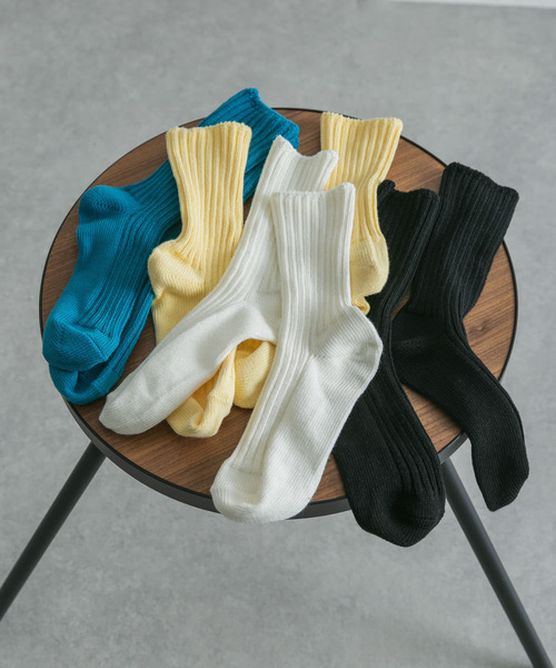 URBAN RESEARCH（アーバンリサーチ）の「『UR TECH』ローゲージリブソックス（ソックス/靴下・レディース・イエロー/ブラック/オフホワイト/ブルー・22/24）」の12枚目の写真