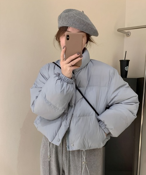 Chaco closet（チャコ クローゼット）の「ショート丈中綿エコダウンジャケット（ダウンジャケット/コート・レディース・イエロー/パープル/ベージュ/ブルー/ピンク/アイボリー/ブラック・FREE）」の5枚目の写真