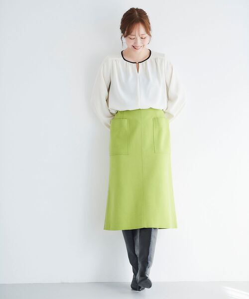 le.coeur blanc(ルクールブラン)の「ジャージーメルトントラペーズスカート(スカート・レディース・ネイビー/ベージュ/ライトグリーン・38/36)」の14枚目の写真