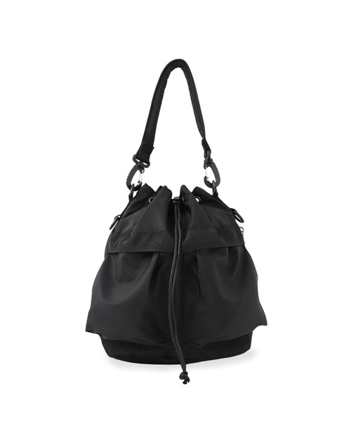 VICKY(ビッキー)の「【KOREAN ITEM】防水防汚ミリタリー巾着ショルダーバッグ(ショルダーバッグ・レディース・ブラック/オフホワイト・FREE)」の2枚目の写真