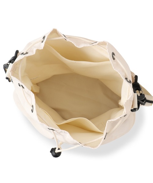 VICKY(ビッキー)の「【KOREAN ITEM】防水防汚ミリタリー巾着ショルダーバッグ(ショルダーバッグ・レディース・ブラック/オフホワイト・FREE)」の5枚目の写真