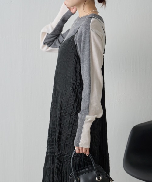 COLLAGE GALLARDAGALANTE(コラージュガリャルダガランテ)の「シワ加工キャミワンピース/WEB限定(ワンピース・レディース・オフホワイト/ブラック・FREE)」の21枚目の写真
