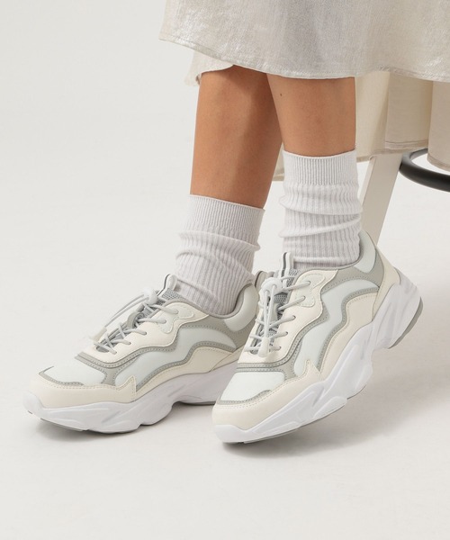 BAYFLOW（ベイフロー）の「ストレッチシュースニーカー（スニーカー・レディース・ホワイト/ライトグレー・LARGE/MEDIUM）」の7枚目の写真