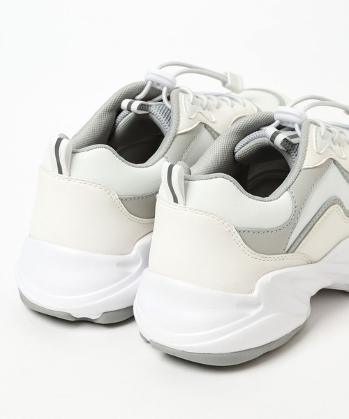 BAYFLOW（ベイフロー）の「ストレッチシュースニーカー（スニーカー・レディース・ホワイト/ライトグレー・LARGE/MEDIUM）」の17枚目の写真