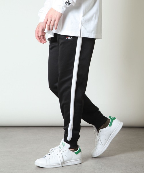 FILA(フィラ)の「【FILA】 ワンポイント ロゴ 刺繍 サイドライン ジャージ ストレッチ ジョガーパンツ(その他パンツ・メンズ・ネイビー/ブラック/チャコール・MEDIUM/X-LARGE/LARGE)」の2枚目の写真