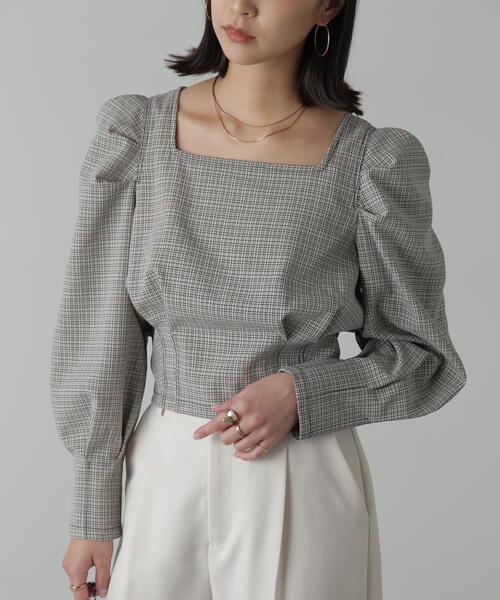 FREE'S MART(フリーズマート)の「◇スクエアネックボリュームスリーブ長袖ブラウス(シャツ/ブラウス・レディース・ブラック系その他/ホワイト系その他/グリーン系その他3/ブラック系その他2・FREE)」の12枚目の写真