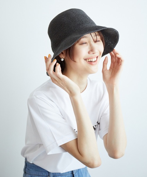 ROPE' PICNIC(ロペピクニック)の「メタルチャーム付き細編みブリムハット(ハット・レディース・ブラック/ベージュ/ネイビー・FREE)」の2枚目の写真