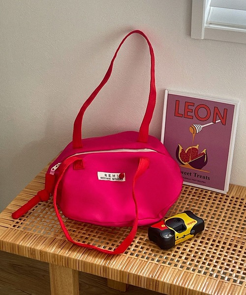 Chick(チック)の「▲【TAE×Chick】ラウンドミニショルダーバッグ(ショルダーバッグ・レディース・ブルー/ラベンダー/ピンク・FREE)」の5枚目の写真