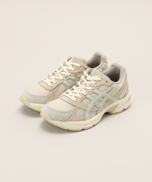 ASICS（アシックス）の「【ASICS / アシックス】 GEL1130（スニーカー・レディース・ホワイト/ブラック・23cm/23.5cm/24cm/24.5cm/25cm）」の2枚目の写真