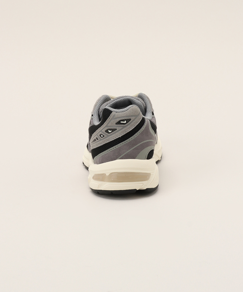 ASICS（アシックス）の「【ASICS / アシックス】 GEL1130（スニーカー・レディース・ホワイト/ブラック・23cm/23.5cm/24cm/24.5cm/25cm）」の4枚目の写真