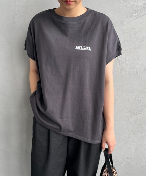 AMERICANA（アメリカーナ）の「【CLASSY. 5月号掲載】[Americana×JEANS FACTORY/アメリカーナ×ジーンズファクトリー] 別注 ラウンドヘム バックプリントTシャツ（Tシャツ/カットソー・レディース・スミクロ/ホワイト/ライトグレー・F）」の21枚目の写真