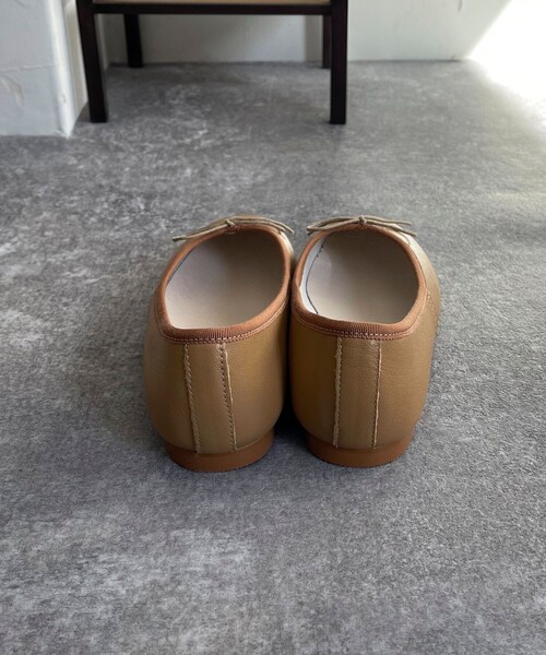 REMME（レメ）の「【REMME/レメ】レザーバレーシューズ（バレエシューズ・レディース・ベージュ/グリーン/シルバー/ブラック系その他/ブラック・38/37）」の7枚目の写真