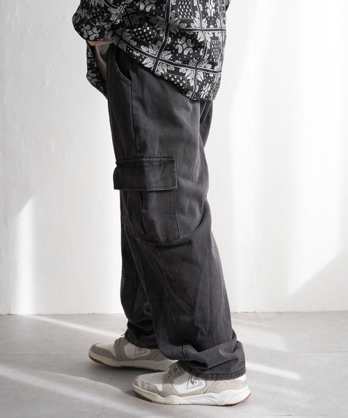 VENCEEXCHANGE(ヴァンスエクスチェンジ)の「ワイドデニムカーゴ(デニムパンツ・メンズ・ブラック/ブルー・M/L)」の10枚目の写真