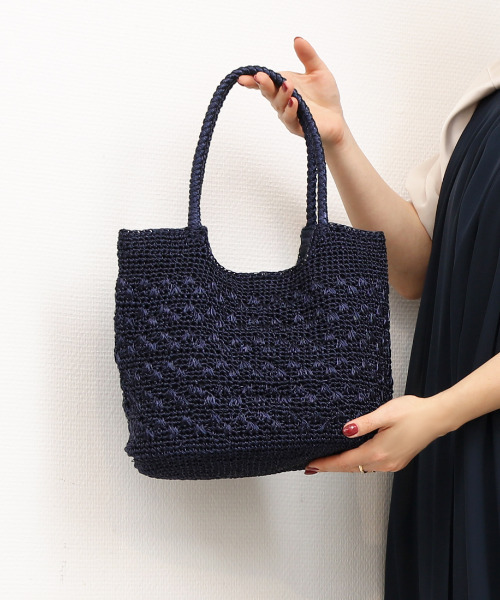 cache cache(カシュ カシュ)の「カシュカシュ cachecache / メタリックコード柄編みトートバッグ(トートバッグ・レディース・マルチ/シルバー/ブラック/ホワイト/シルバー系その他/ネイビー/グリーン・FREE)」の5枚目の写真