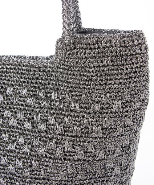 cache cache（カシュ カシュ）の「カシュカシュ cachecache / メタリックコード柄編みトートバッグ（トートバッグ・レディース・マルチ/シルバー/ブラック/ホワイト/シルバー系その他・FREE）」の9枚目の写真