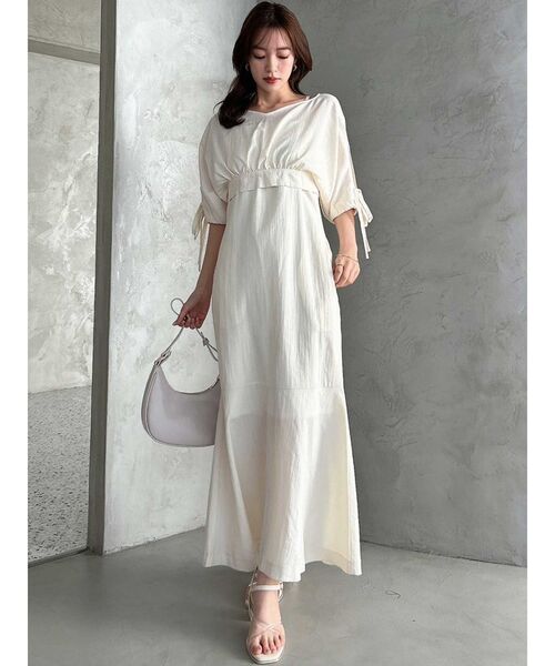 dazzlin(ダズリン)の「ショートコンビタイトワンピース(ワンピース・レディース・オフホワイト/ベージュ/ブラック・SMALL/MEDIUM/X-SMALL)」の4枚目の写真