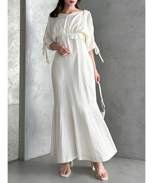 dazzlin(ダズリン)の「ショートコンビタイトワンピース(ワンピース・レディース・オフホワイト/ベージュ/ブラック・SMALL/MEDIUM/X-SMALL)」の6枚目の写真