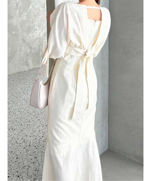 dazzlin(ダズリン)の「ショートコンビタイトワンピース(ワンピース・レディース・オフホワイト/ベージュ/ブラック・SMALL/MEDIUM/X-SMALL)」の8枚目の写真