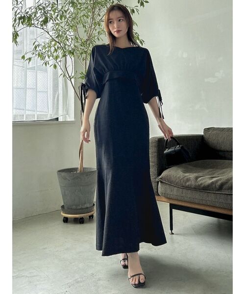 dazzlin(ダズリン)の「ショートコンビタイトワンピース(ワンピース・レディース・オフホワイト/ベージュ/ブラック・SMALL/MEDIUM/X-SMALL)」の18枚目の写真