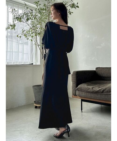 dazzlin(ダズリン)の「ショートコンビタイトワンピース(ワンピース・レディース・オフホワイト/ベージュ/ブラック・SMALL/MEDIUM/X-SMALL)」の19枚目の写真