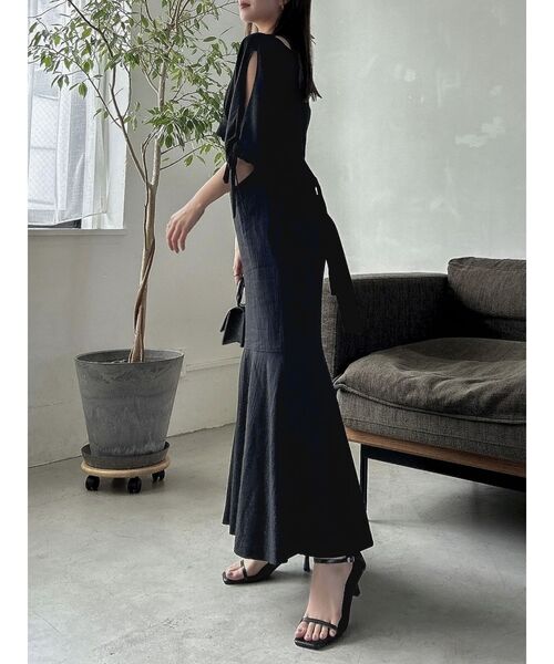 dazzlin(ダズリン)の「ショートコンビタイトワンピース(ワンピース・レディース・オフホワイト/ベージュ/ブラック・SMALL/MEDIUM/X-SMALL)」の20枚目の写真