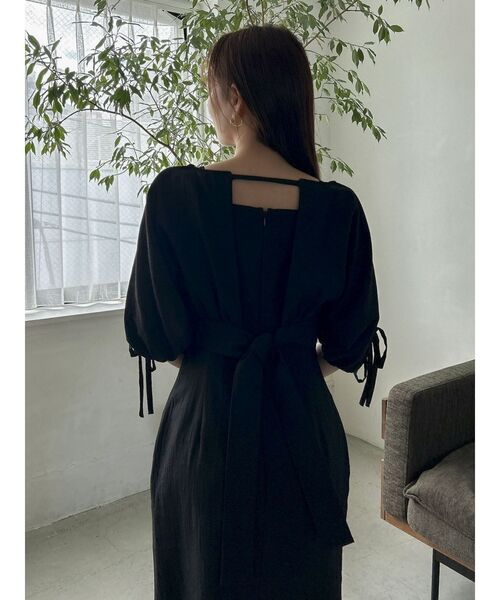 dazzlin(ダズリン)の「ショートコンビタイトワンピース(ワンピース・レディース・オフホワイト/ベージュ/ブラック・SMALL/MEDIUM/X-SMALL)」の21枚目の写真