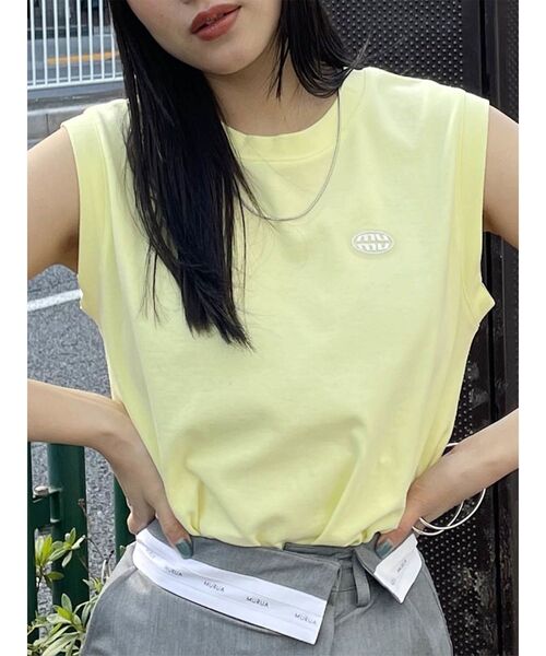 MURUA（ムルーア）の「ロゴノースリーブトップス（タンクトップ・レディース・ホワイト/ライトブルー/ブラック/ネイビー/イエロー・FREE）」の5枚目の写真